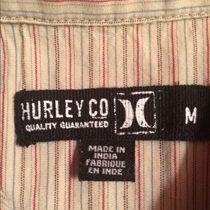Hurley Shirts - Hurley CO Men’s Casual Short Sleeve Medium Tan Hurley Shirts - Hurley CO Men’s Casual Short Sleeve Medium Tan